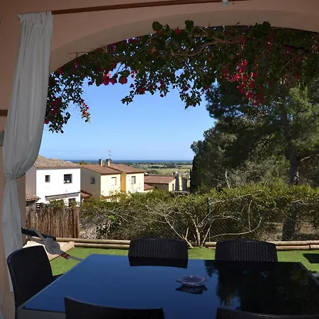 Holiday home Casa Acogedora Con Jardin Y Piscina En Zona Tranquila Cerca De La Playa En - Es-323-16 L'Estartit