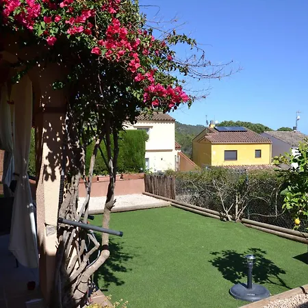 Holiday home Casa Acogedora Con Jardin Y Piscina En Zona Tranquila Cerca De La Playa En - Es-323-16